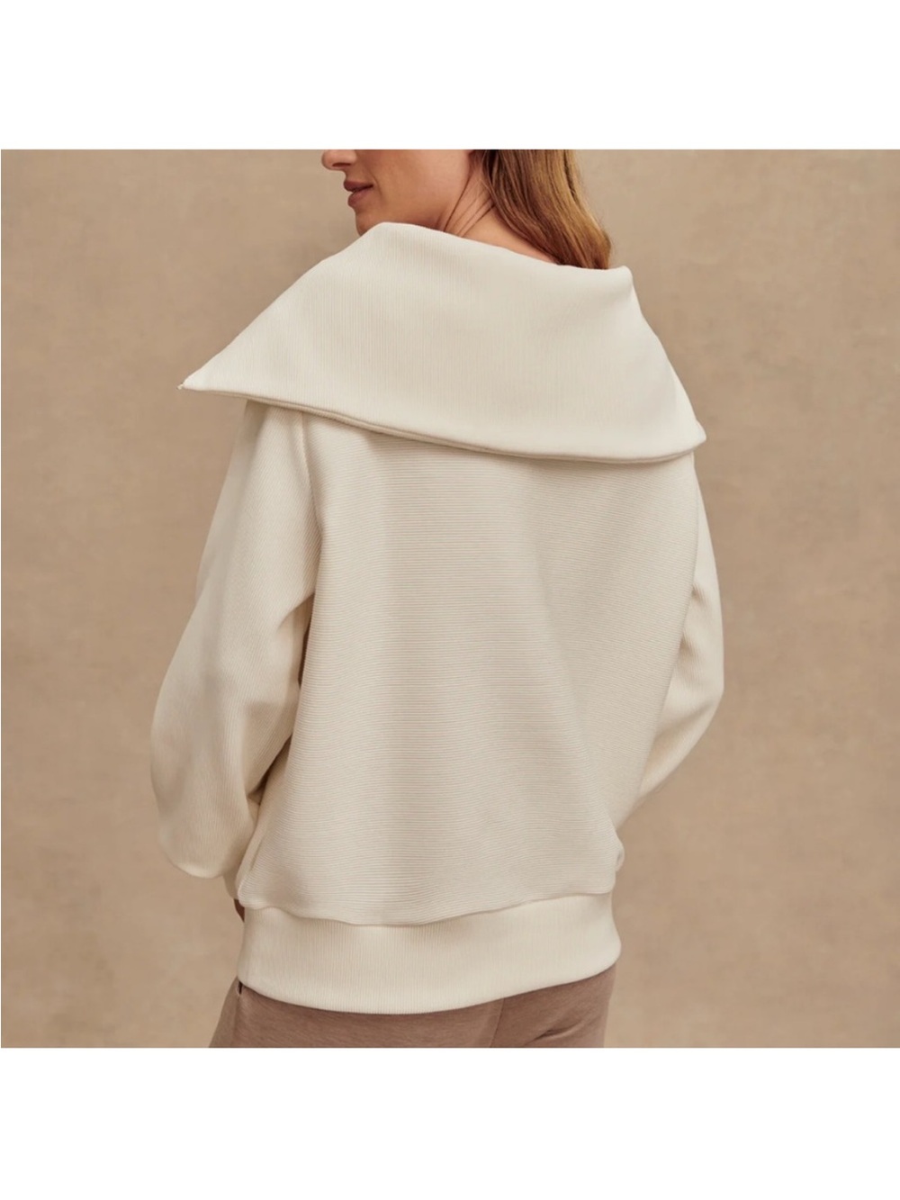 Varley Vine Half-Zip Pullover size small - Picture 5 of 9